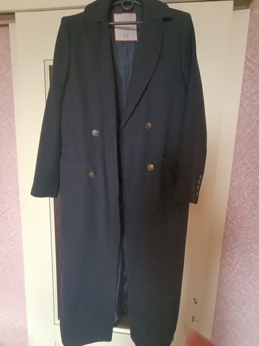 Синє довге пальто Pull&Bear