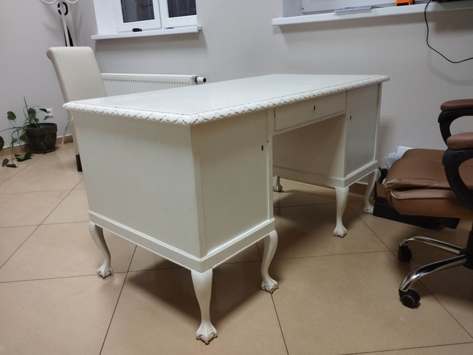 Biurko ludwik ludwikowskie zabytek białe