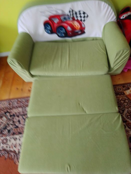 Fotelik rozkładany dla dziecka