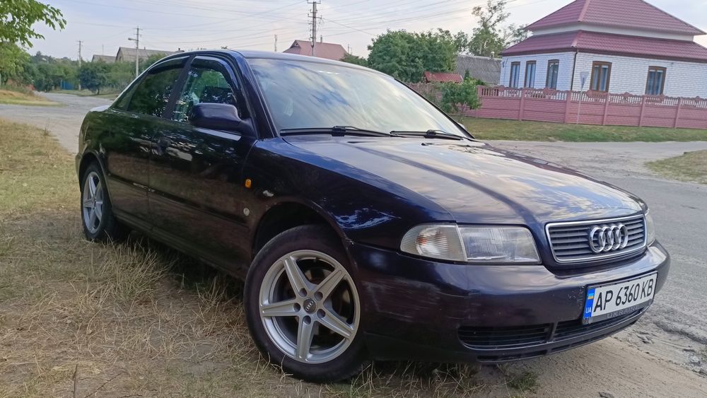 Продам Ауді а4 б5
