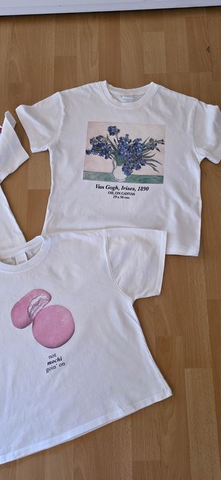 Продам футболки  9-10 років у відмінному стані