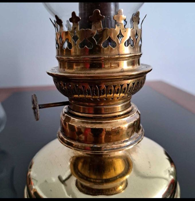 Candeeiro a petróleo