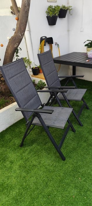 Cadeiras de jardim ou exterior dobráveis e reclináveis novas