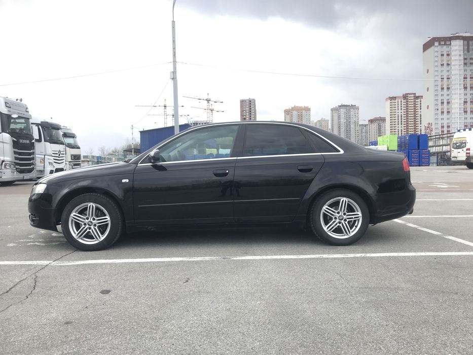 Продам Audi a4b7
