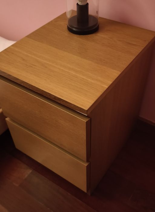 Mesa de cabeceira IKEA