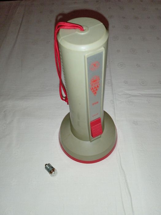 Винтажний новий міцний ліхтар "Київ" 1985 року.