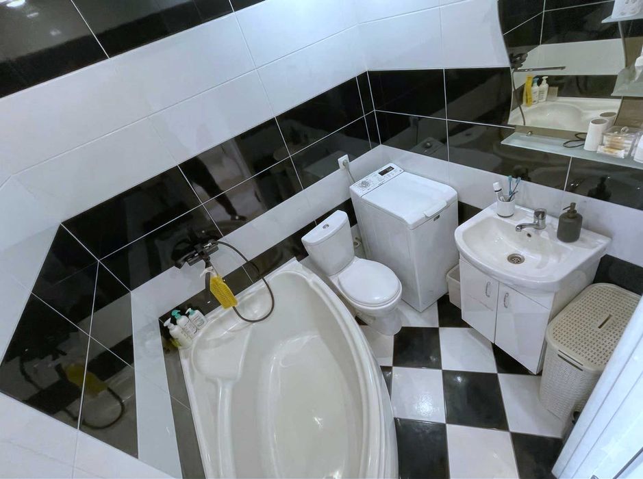 Здається 2-кімнатна квартира, новобудова.