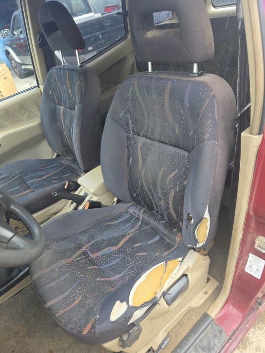 Nissan Terrano 2 2.7tdi pra peças