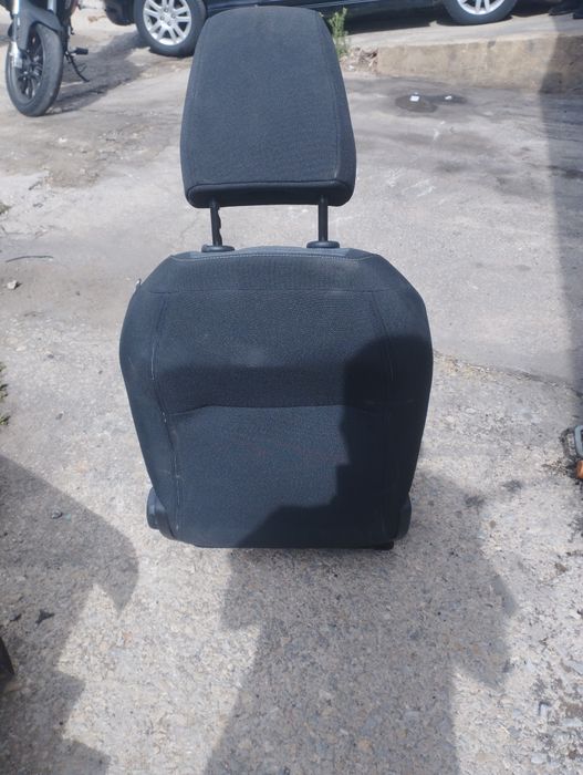Banco Condutor Peugeot 208 de 2020