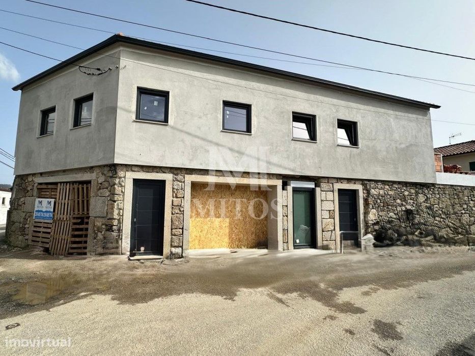 Andar moradia T2 R/C com bons acabamentos em Barroselas