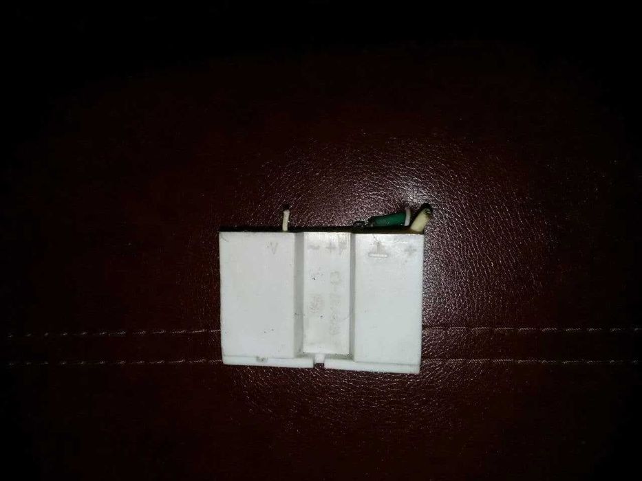 Умножитель напряжения УН9/27