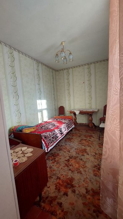 Продам частину будинку. Вул.Сагайдачного,7.