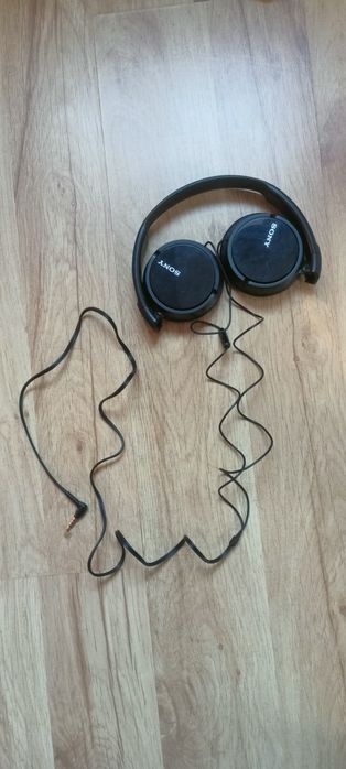 Słuchawki Sony przewodowe
