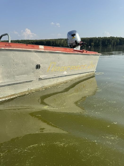 Продам човна без двигуна