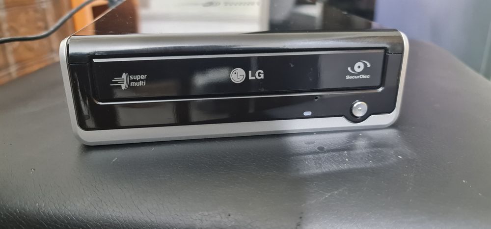 LG przenośna nagrywarka  Super-Multi DVD Rewriter
