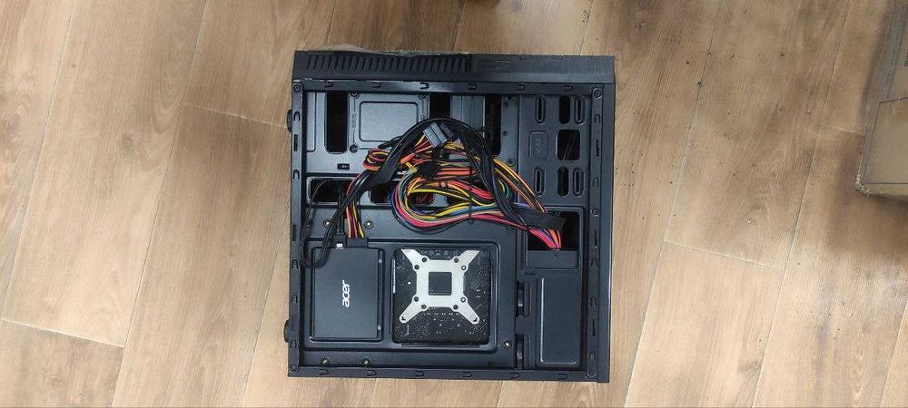 Продаю готовий ПК i3 9100f (4 ядра / 4 потоки)+ Монітор LG 22"