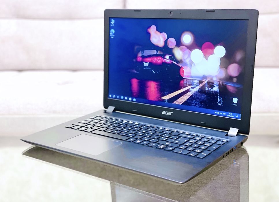 Acer Aspire 3/FHD/i5-7200U/3.1 GHz/8 ГБ/SSD 128/GeForce MX130/2 ГБ