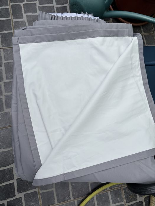 Cortinados opacos cinza/novos