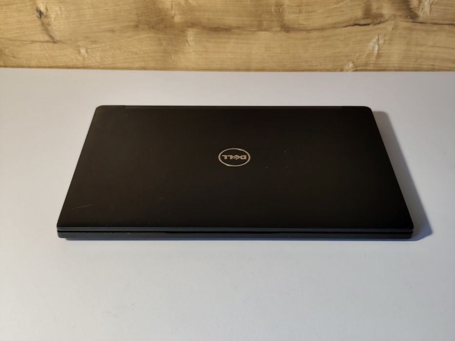 Компактний та потужний Dell 12.5" FHD ips/Core i5/8 ОЗП/256 SSD