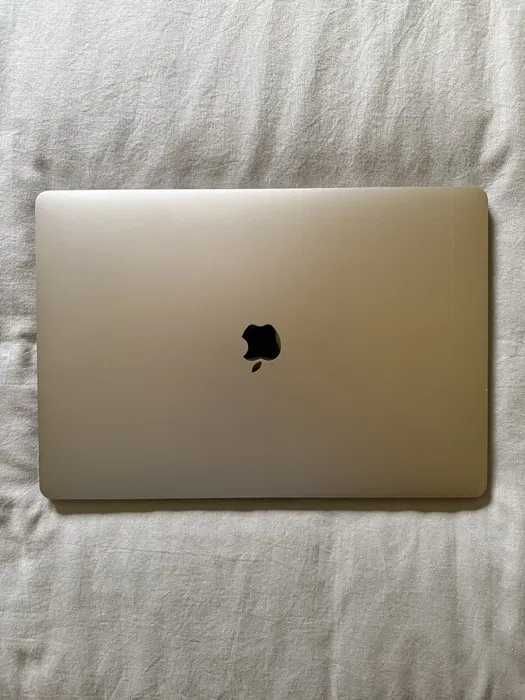 Vendo macbook pro 2019