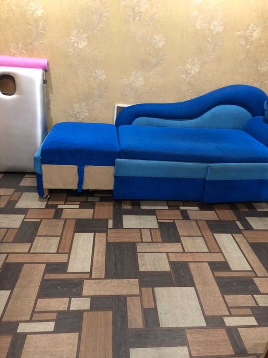 ПРОДАМ 1 комн. квартиру в п. Эсхар, центр,