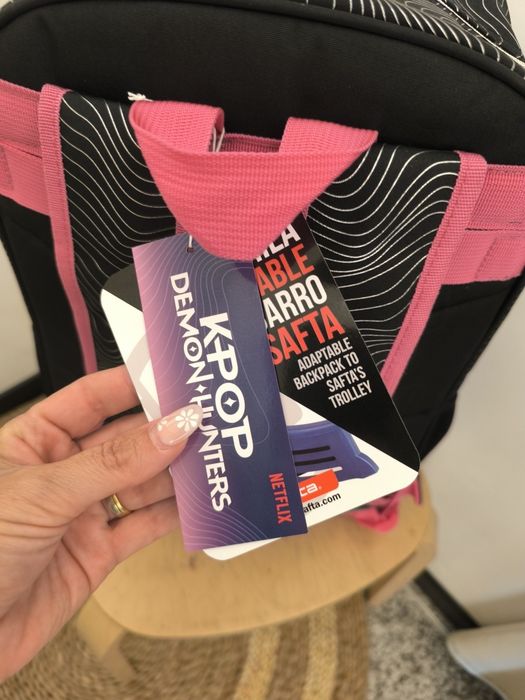 Mochila e Porta Lápis K-Pop Escolar