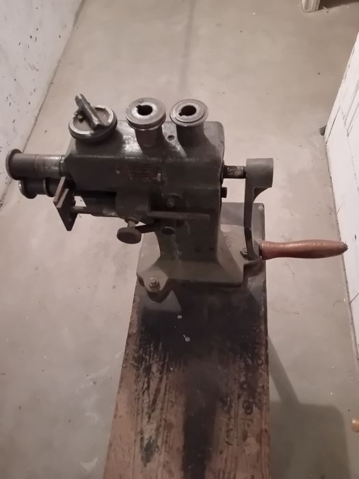 Żłobiarka do blachy