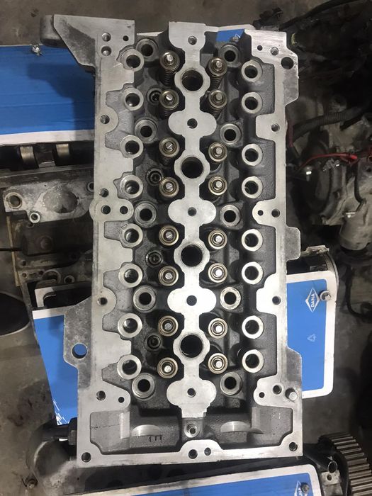 Головка блока цилидров , ГБЦ 55188585 Opel Corsa C 1.3 cdti z13dt