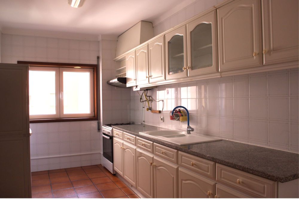 ARRENDA-SE Apartamento T2 Praia da Vagueira com vista para o mar