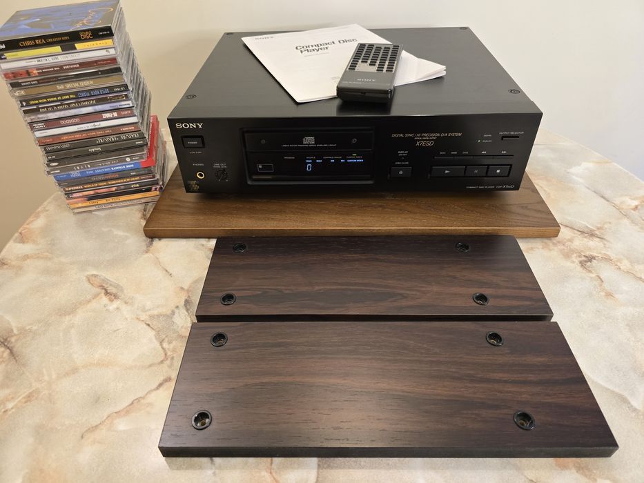 Sony  CDP-X7ESD Легендарний референсний  CD програвач.
