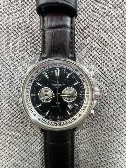 Годинник JACQUES LEMANS 1-1117