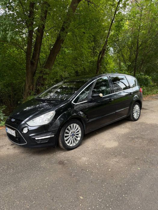 Продам автомобіль Ford S-max 2011р