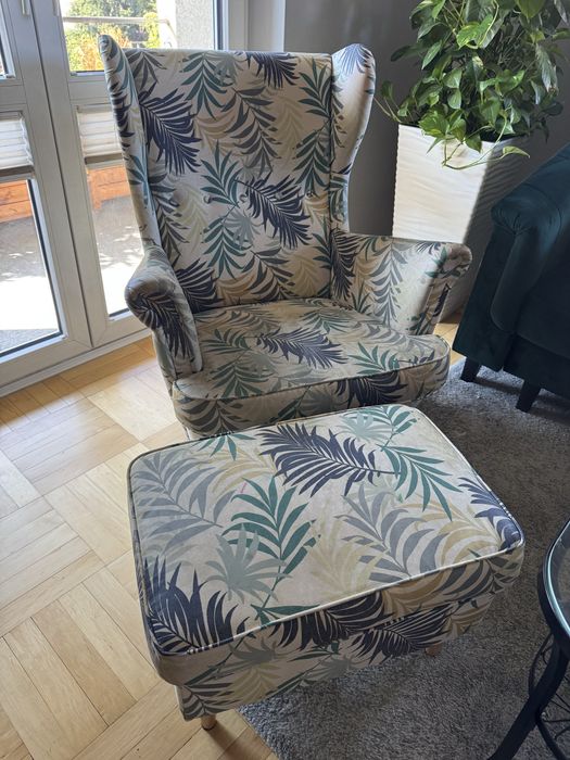Używany fotel wraz z podstawka pod nogi z Ikea