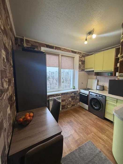 Продам 1 к. квартиру Валентиновская 606 м/н Салтовка Студенческая