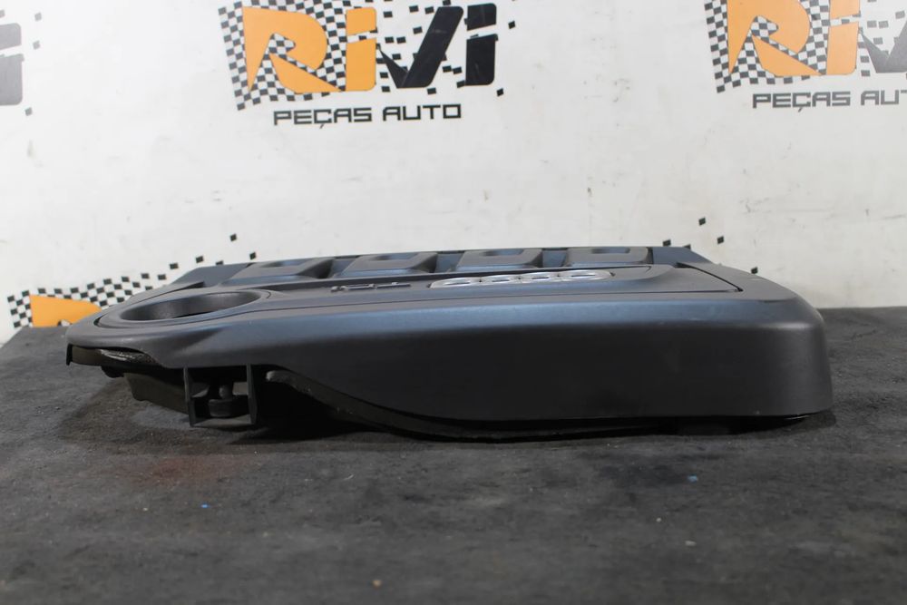 Cobertura do motor / blindagem superior do motor AUDI A3 (8P1)