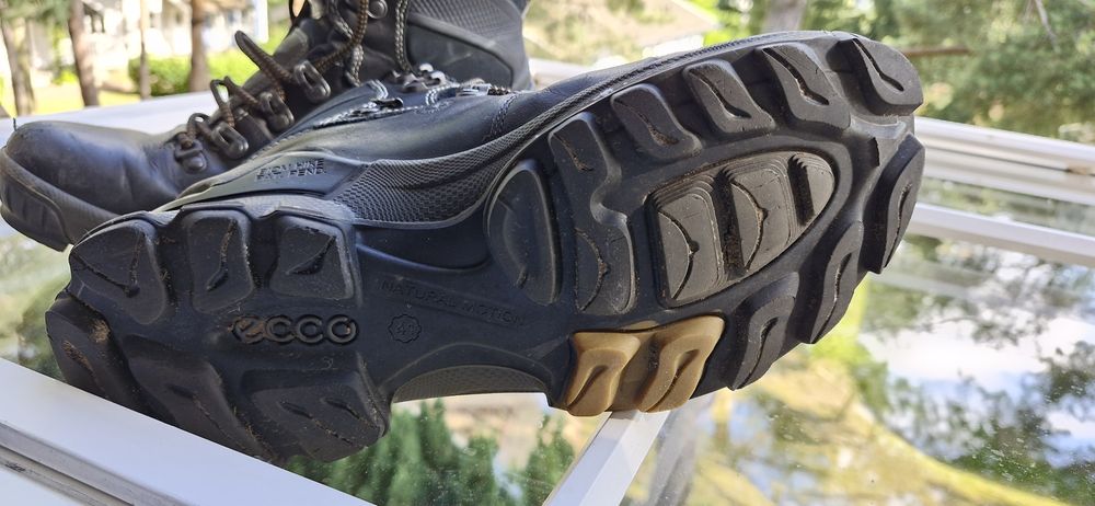 Buty w góry Ecco Biom Hike roz. 41 wędrówki