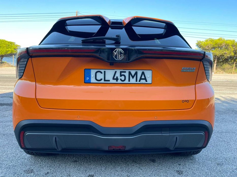 MG4 64 kWh Luxury 150 kW 204 Hp 6.800 Kms