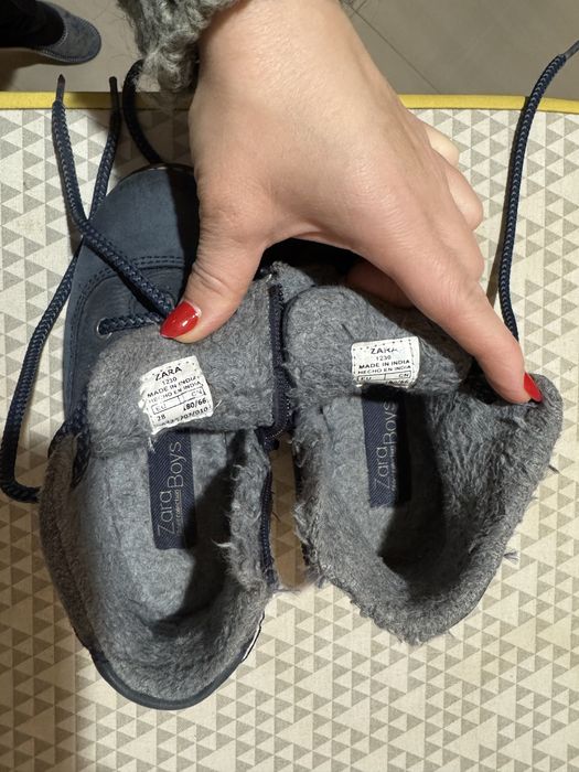 Buty zimowe Trapery ocieplane ZARA rozm.28