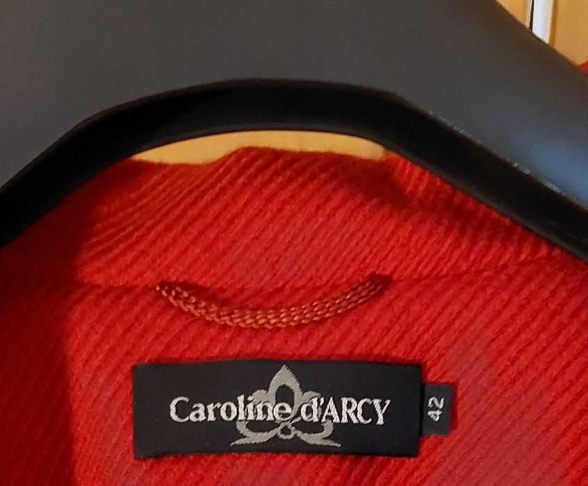 Casaco comprido de lâ vermelho