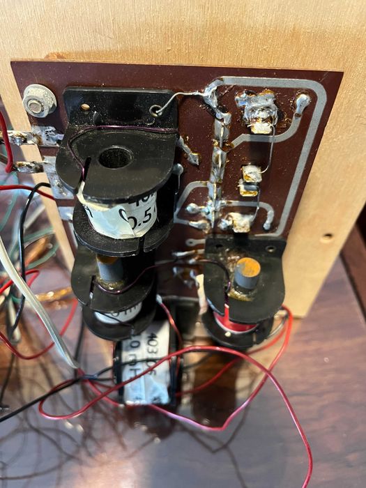 Crossover de três vias Vintage (Wharfedale)