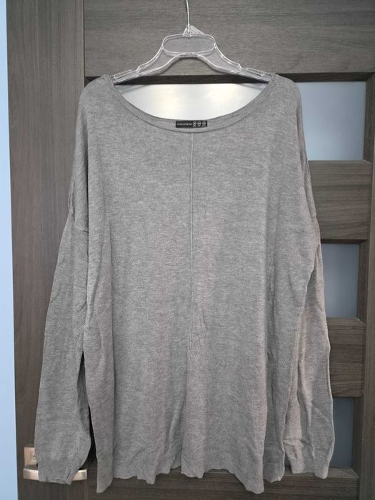 Sweter ciążowy szary