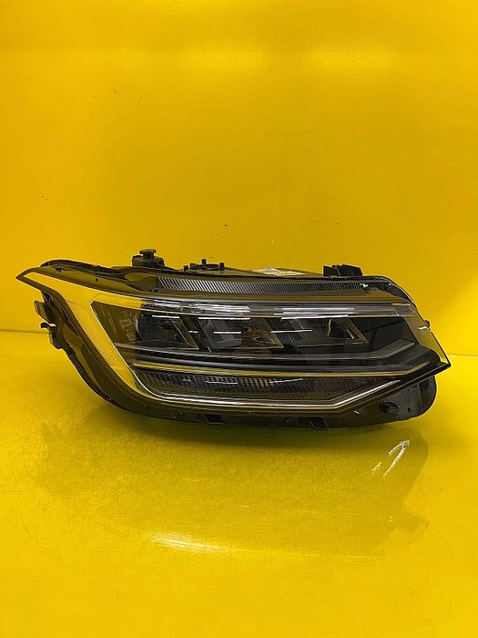 Lampa Prawa VW Tiguan Allspace 5NN Full Led 5NNB