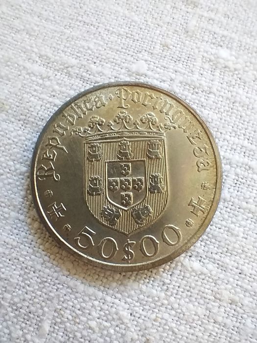 Moeda de Prata 50 Escudos - (1968)