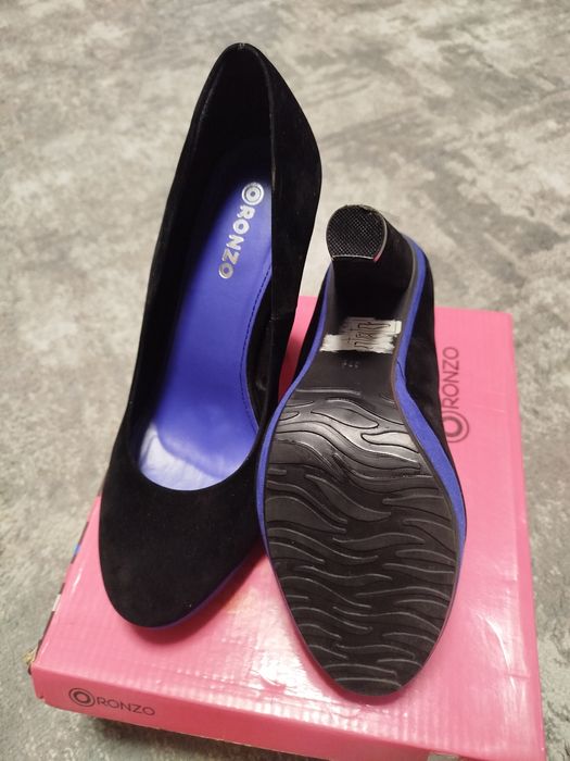 Жіночі туфлі 37,5