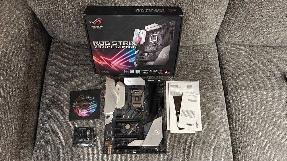 Płyta główna ASUS ROG STRIX Z370-E Gaming DDR4 intel i3/i5/i7