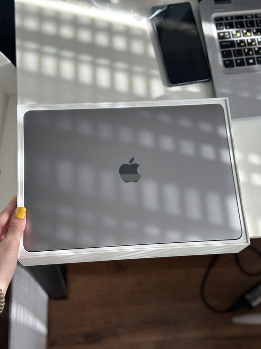 MacBook Pro 13 - по СУПЕР ціні!