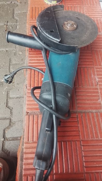 Продам болгарку Ворскла