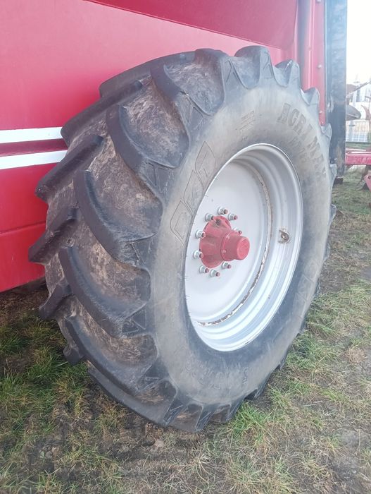 2016 rok W idealnym stanie  Legrand cyclone rozrzutnik do obornika 12t