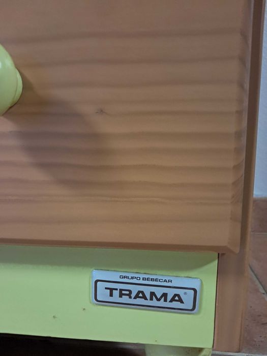 Cómoda marca TRAMA