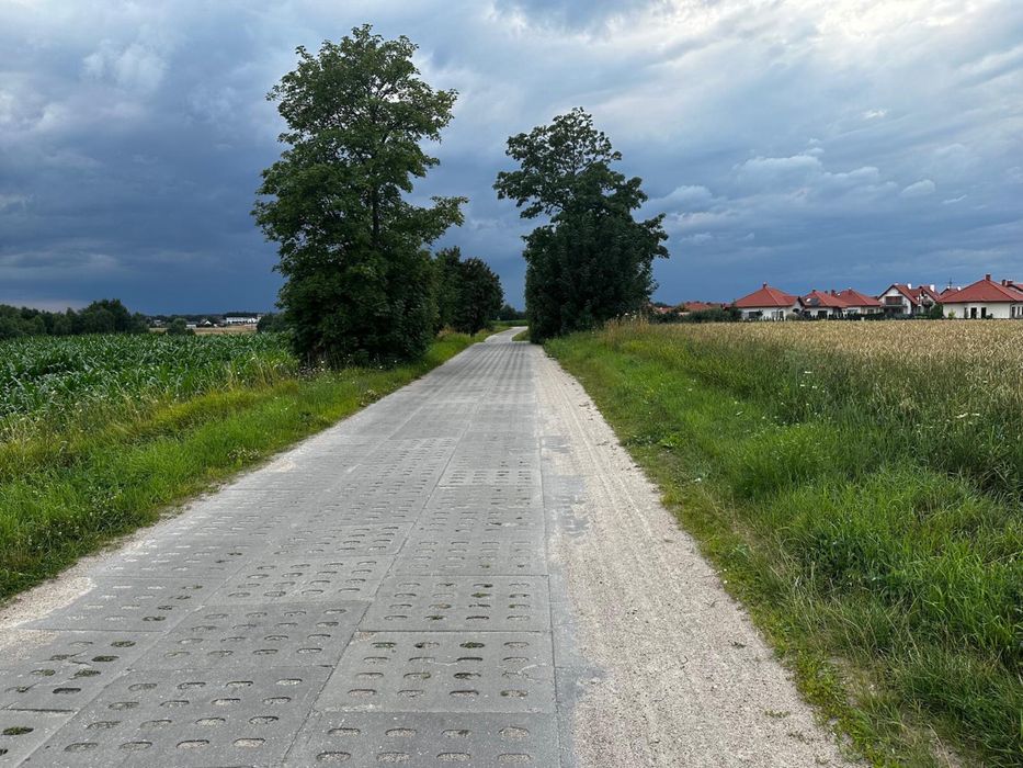 Działka Lubichowo, Bory Tucho. koło Starogard GD. WZ, prąd i woda